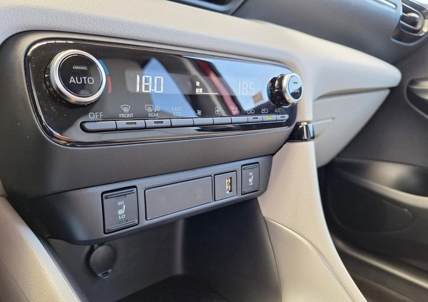 Toyota Yaris cena 89900 przebieg: 2000, rok produkcji 2023 z Olsztynek małe 211